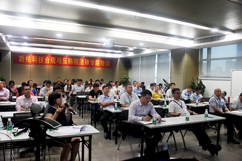 光明培訓(xùn)現(xiàn)場web.jpg 光明培訓(xùn)現(xiàn)場web.jpg